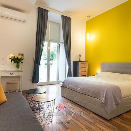 Duchessa Ravaschieri Bed And Breakfast Napoli Bagian luar foto