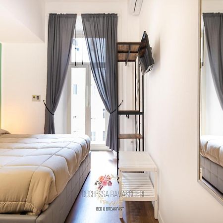 Duchessa Ravaschieri Bed And Breakfast Napoli Bagian luar foto