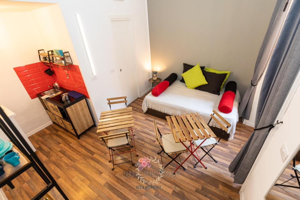 Duchessa Ravaschieri Bed And Breakfast Napoli Bagian luar foto